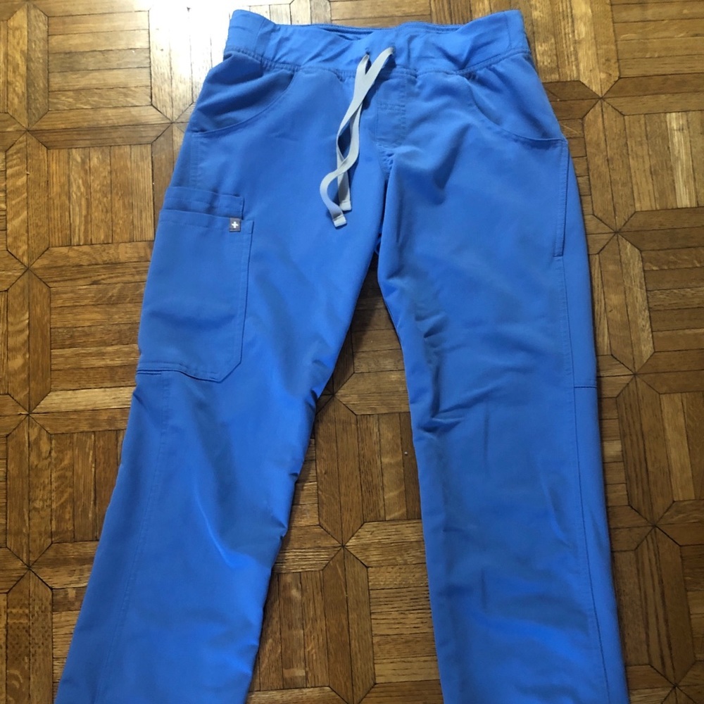 XS Petite Kade cargo scrub pants in ceil blue